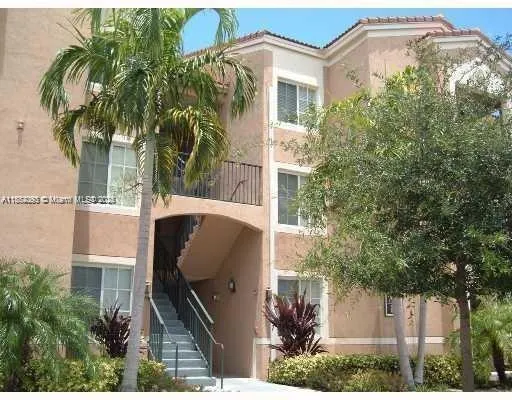 8070 N Nob Hill Rd, #305