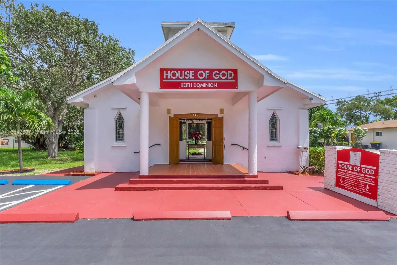 810 NW 3rd St