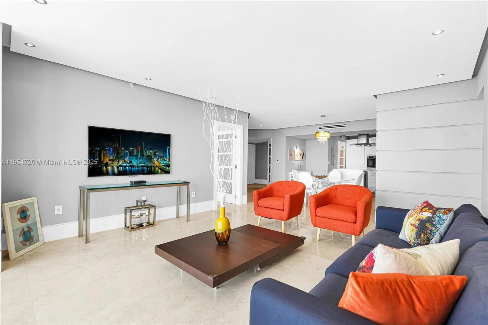 16699 E Collins Ave, #1103