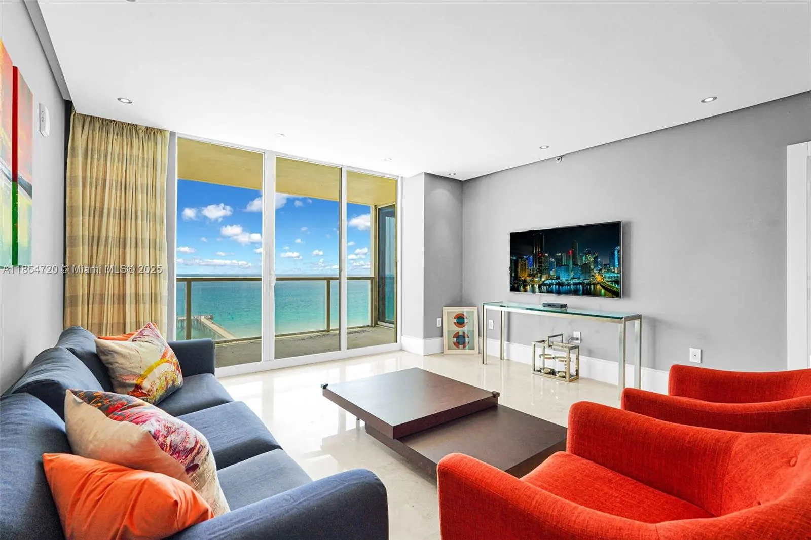 16699 E Collins Ave, #1103