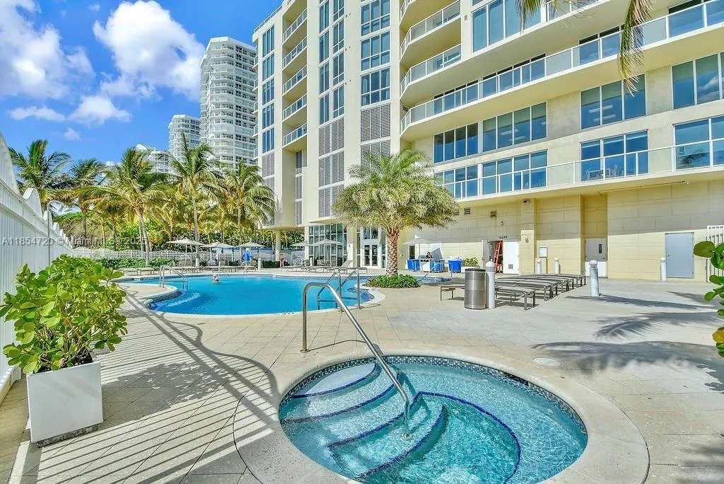 16699 E Collins Ave, #1103