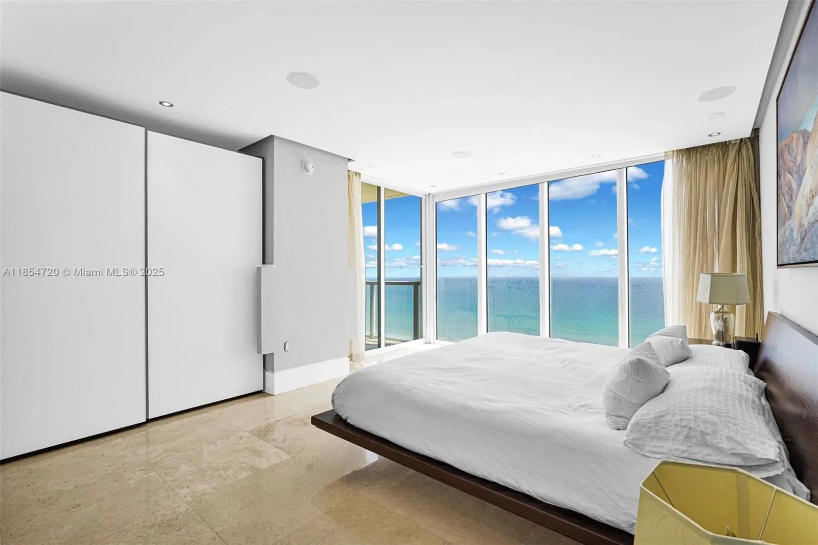 16699 E Collins Ave, #1103