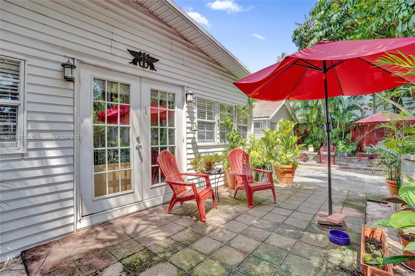 48 SW 14th St