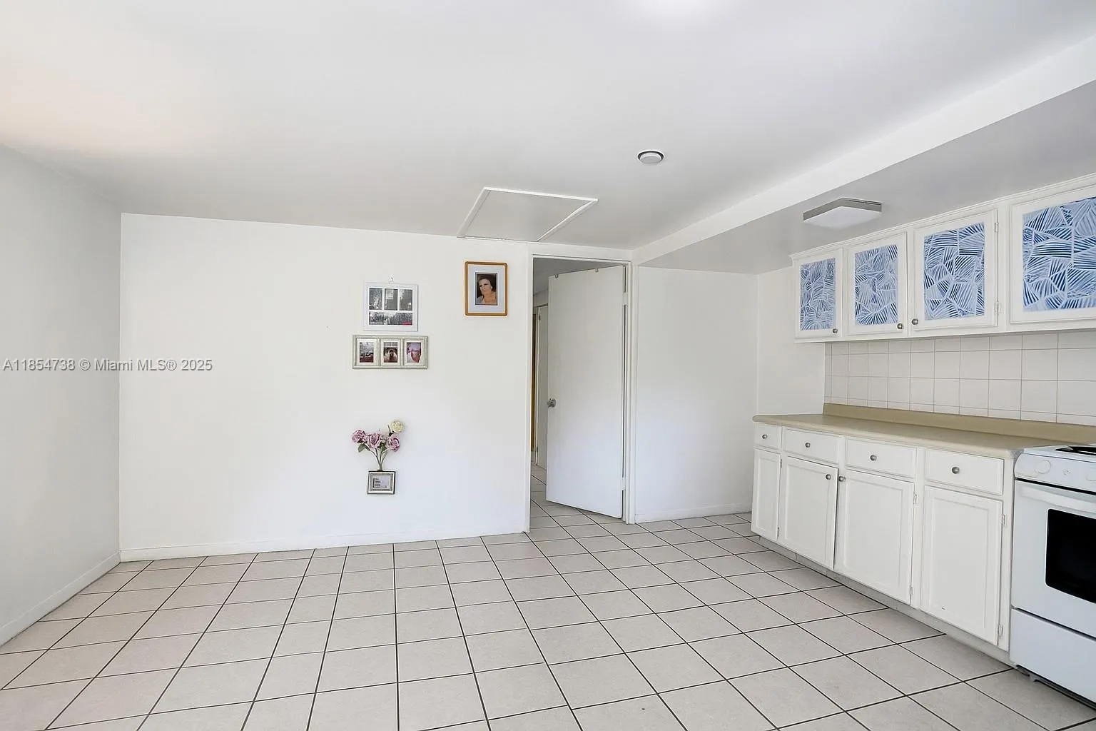48 SW 14th St