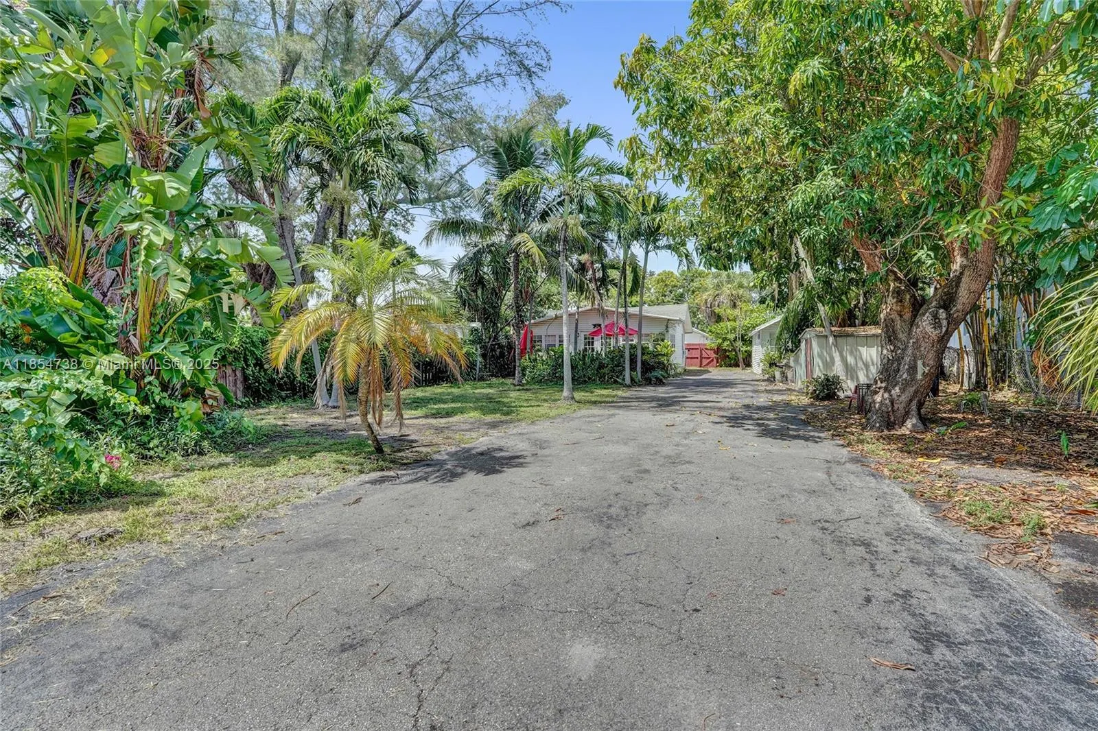 48 SW 14th St
