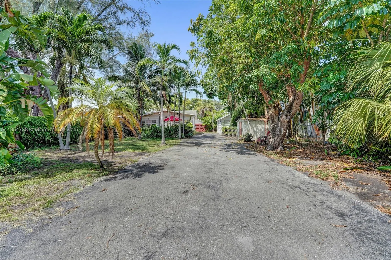 48 SW 14th St