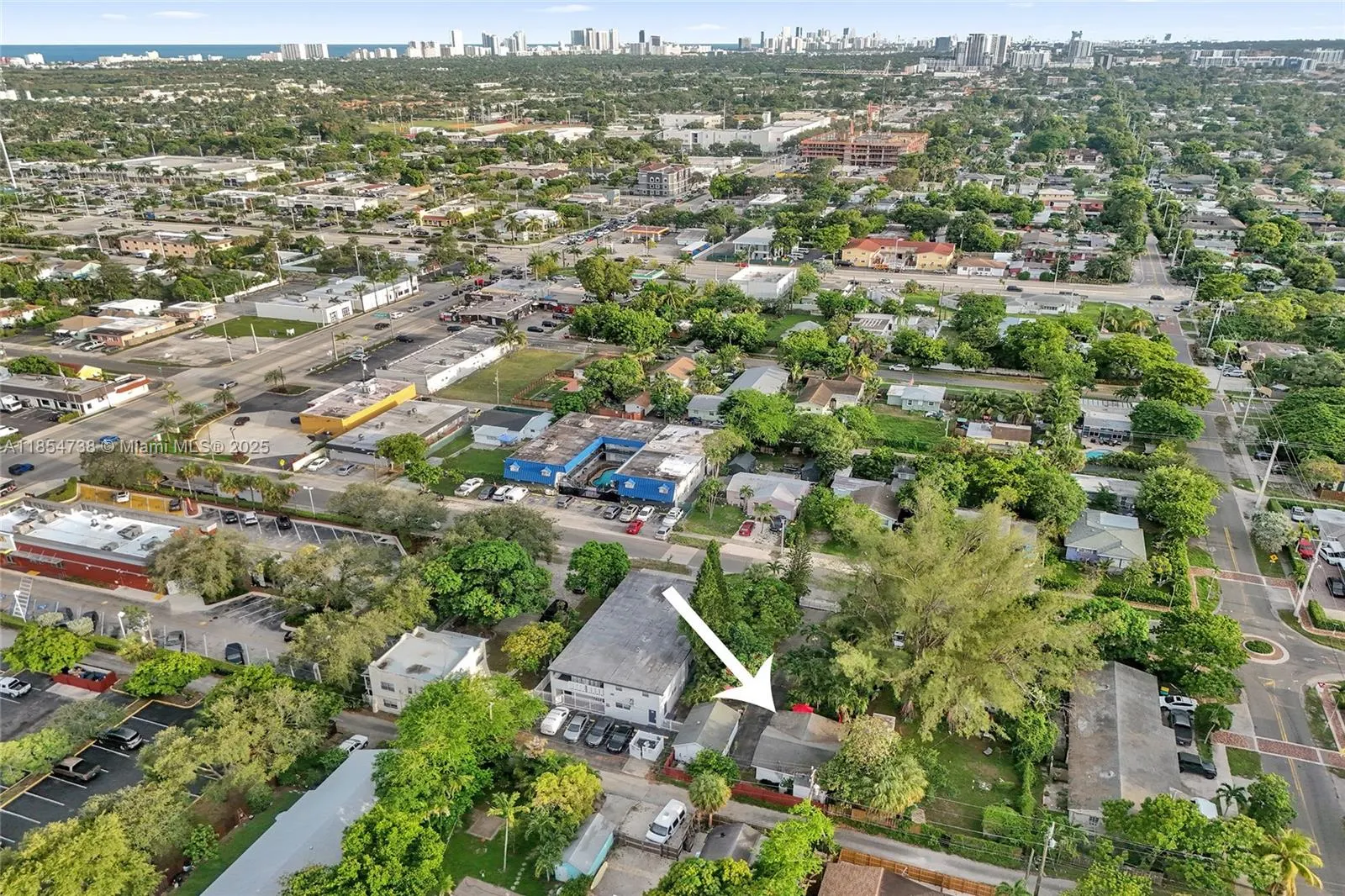 48 SW 14th St