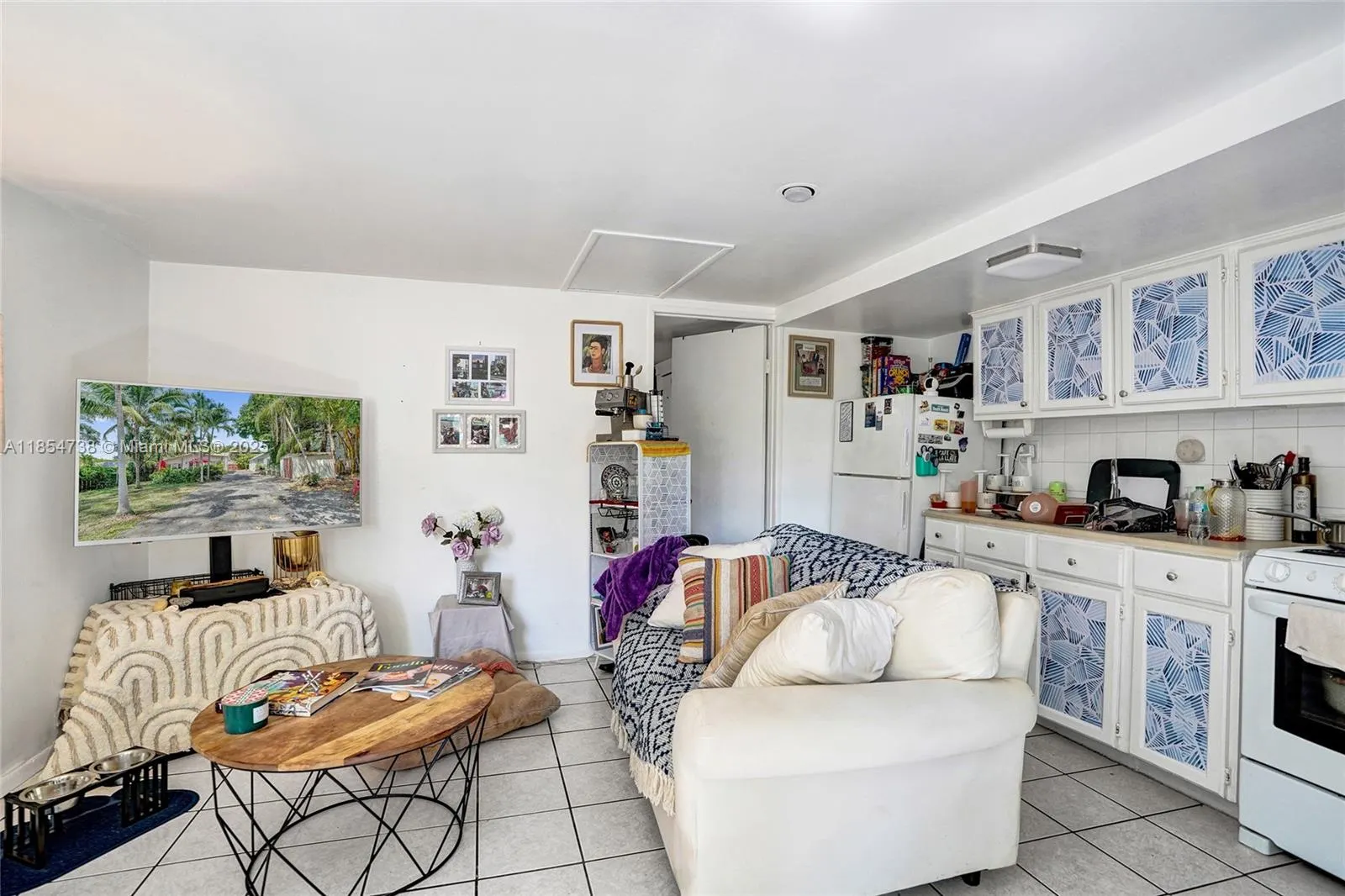 48 SW 14th St