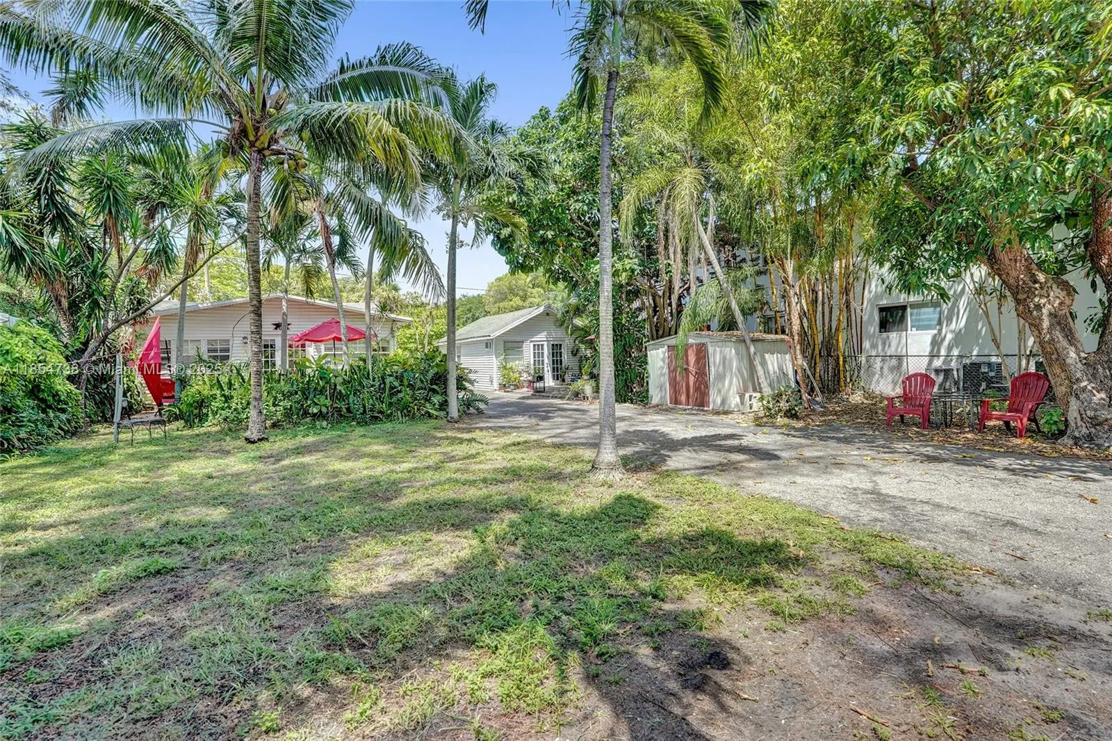 48 SW 14th St