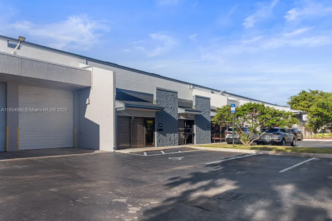 1501 NW 82nd Ave