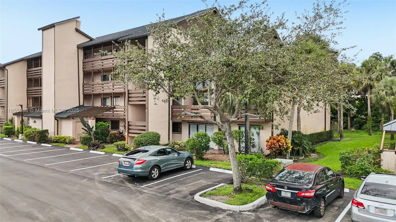 121 SW 96th Ter, #205