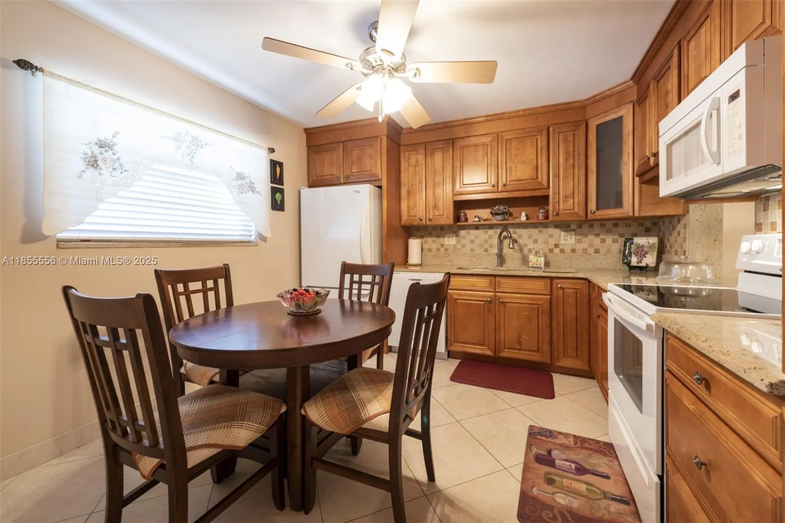 4965 E Sabal Palm Blvd, #303