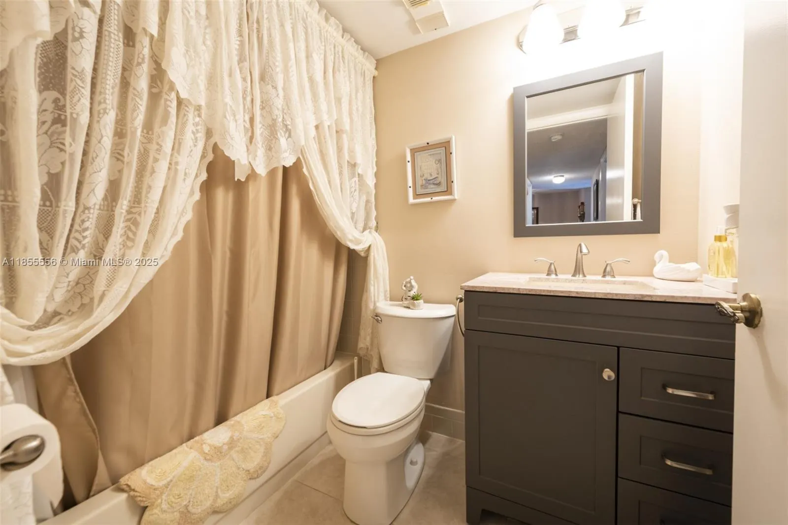 4965 E Sabal Palm Blvd, #303