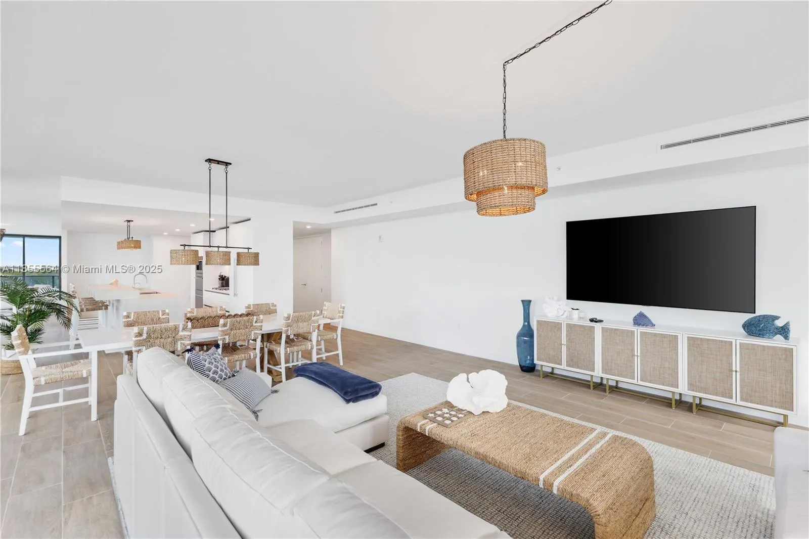 900 N Ocean Blvd, #801