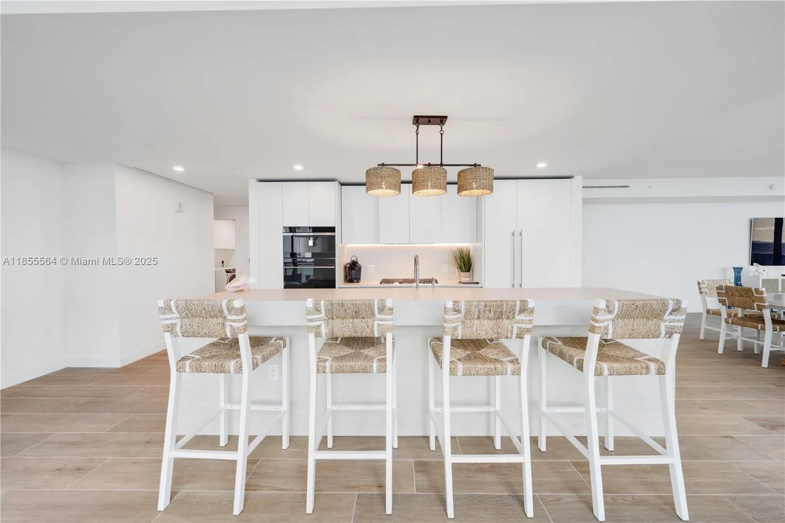 900 N Ocean Blvd, #801