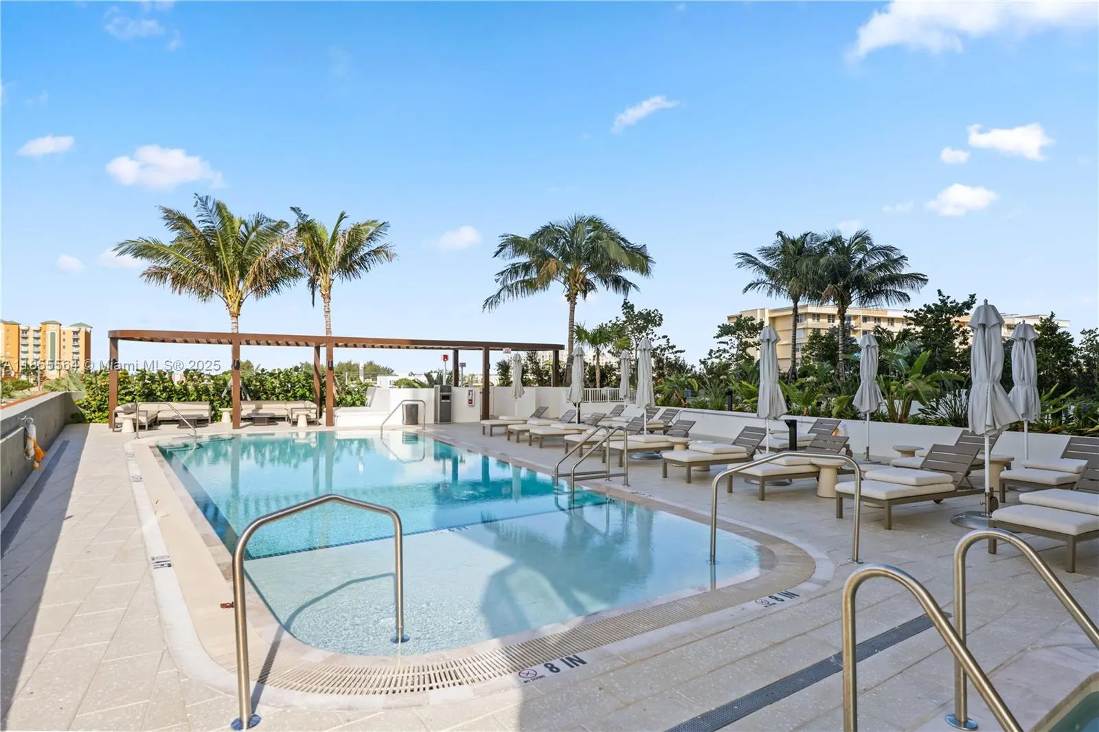 900 N Ocean Blvd, #801