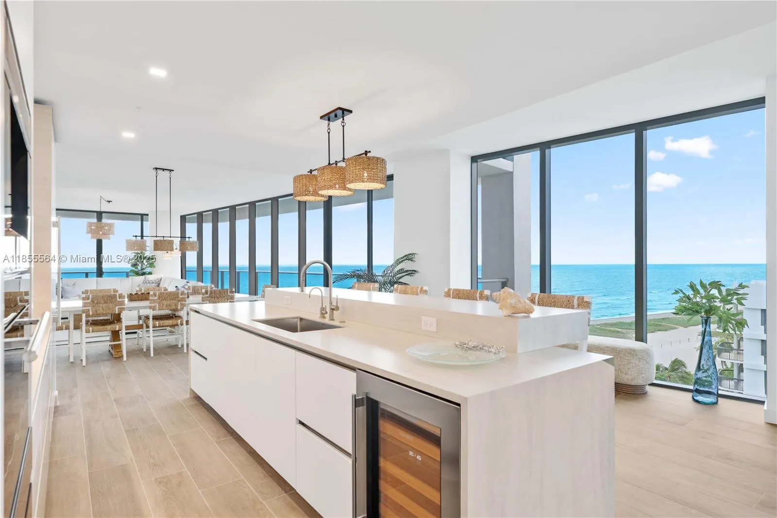 900 N Ocean Blvd, #801