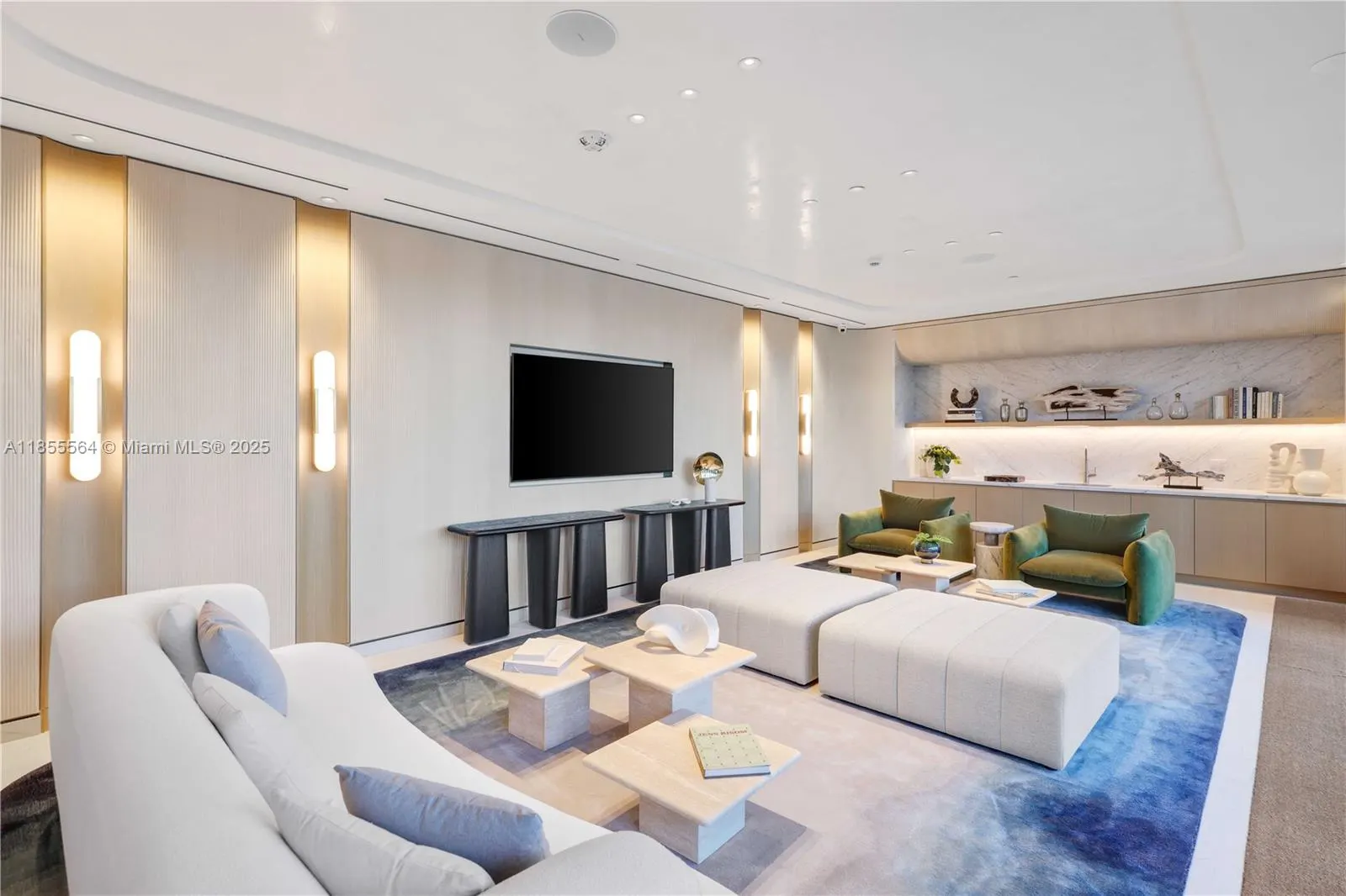 900 N Ocean Blvd, #801