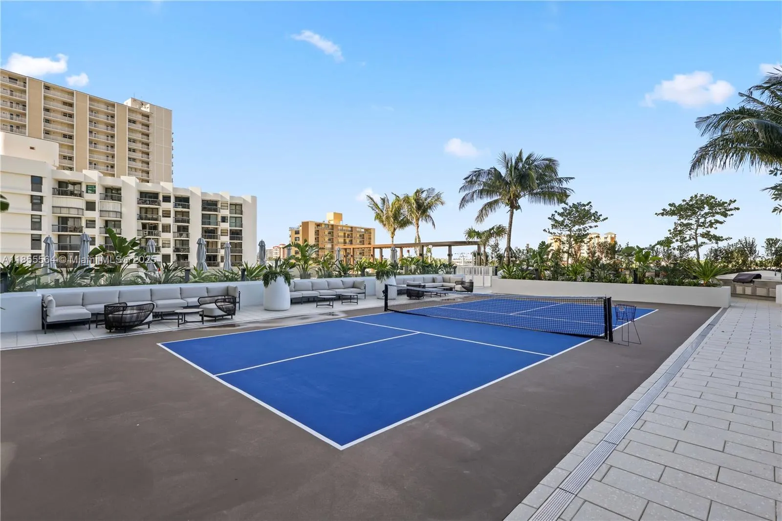 900 N Ocean Blvd, #801