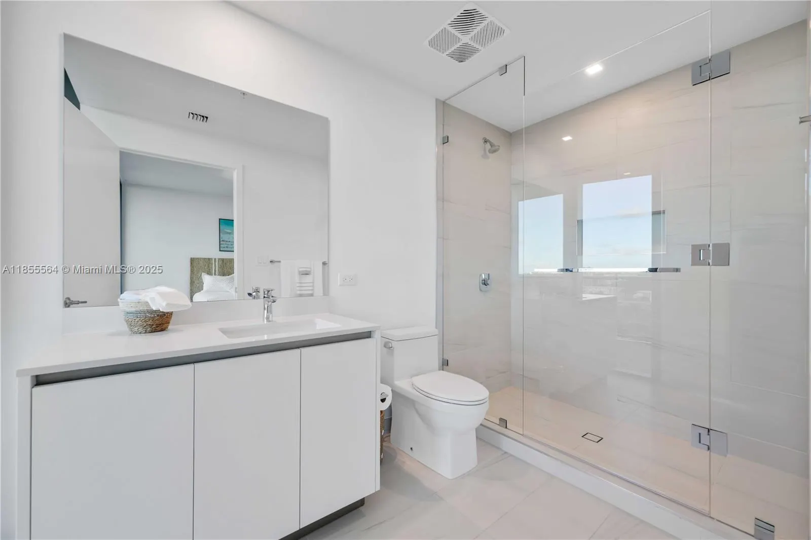 900 N Ocean Blvd, #801