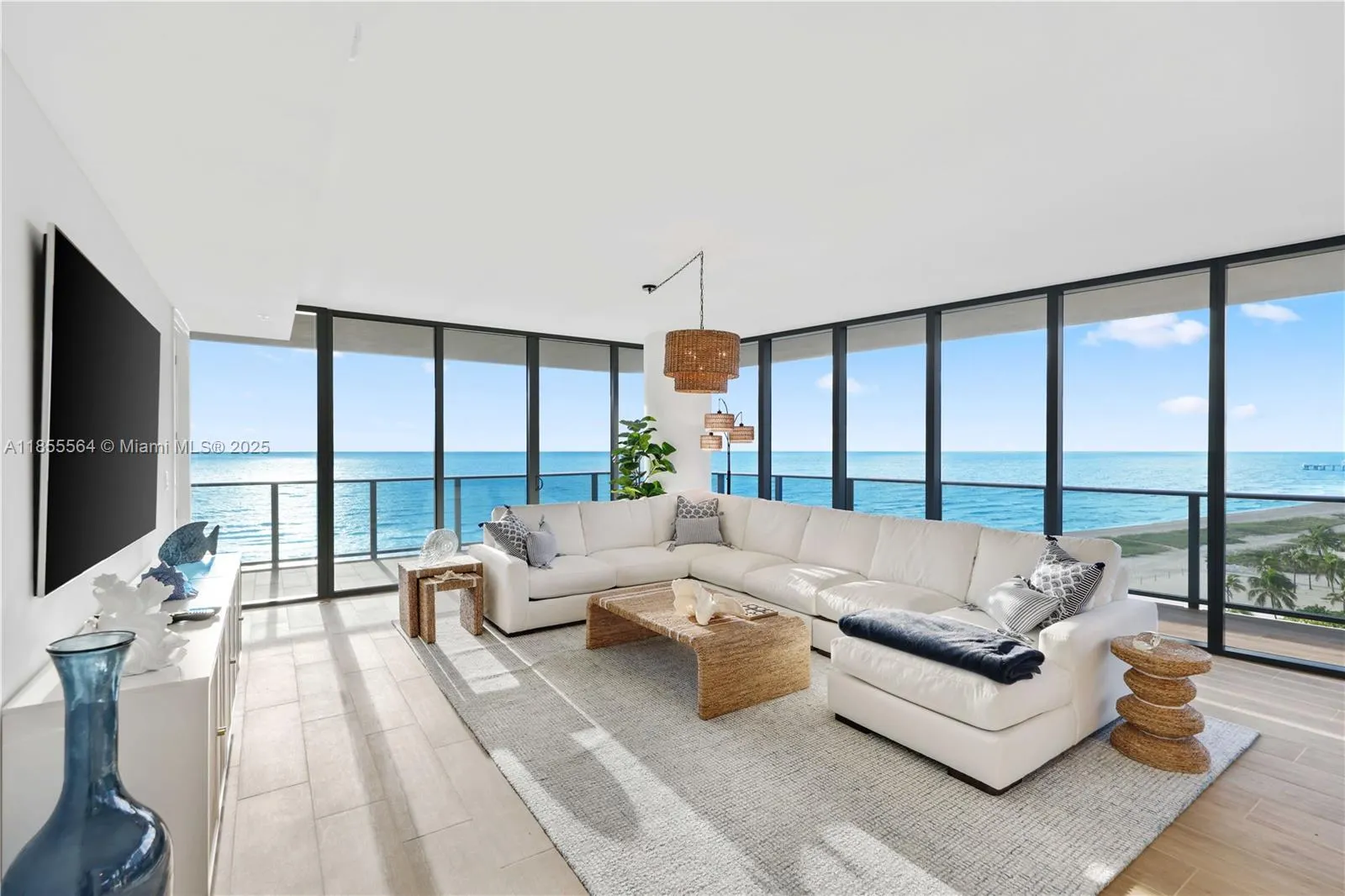 900 N Ocean Blvd, #801