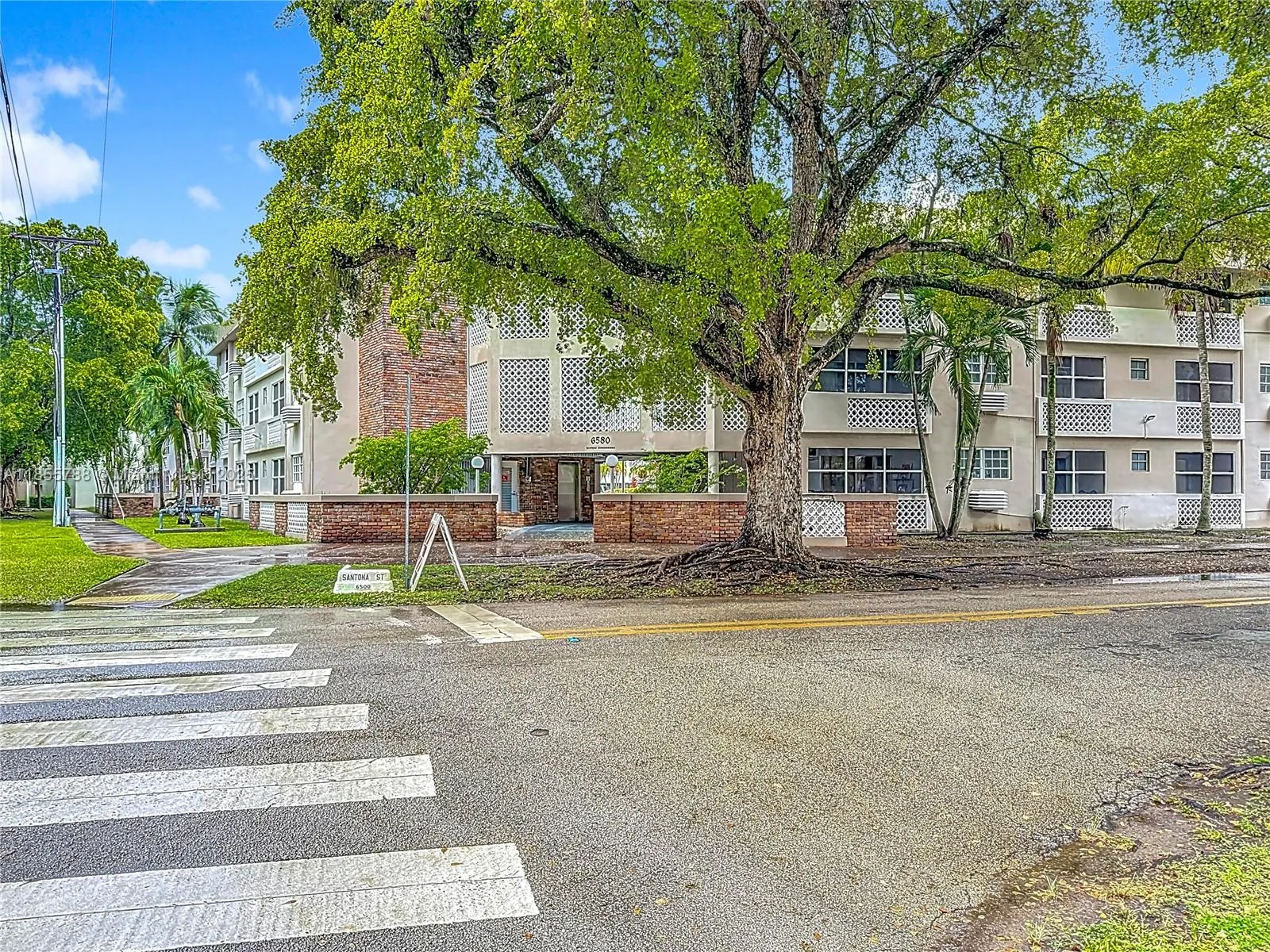 6580 Santona St, #A16