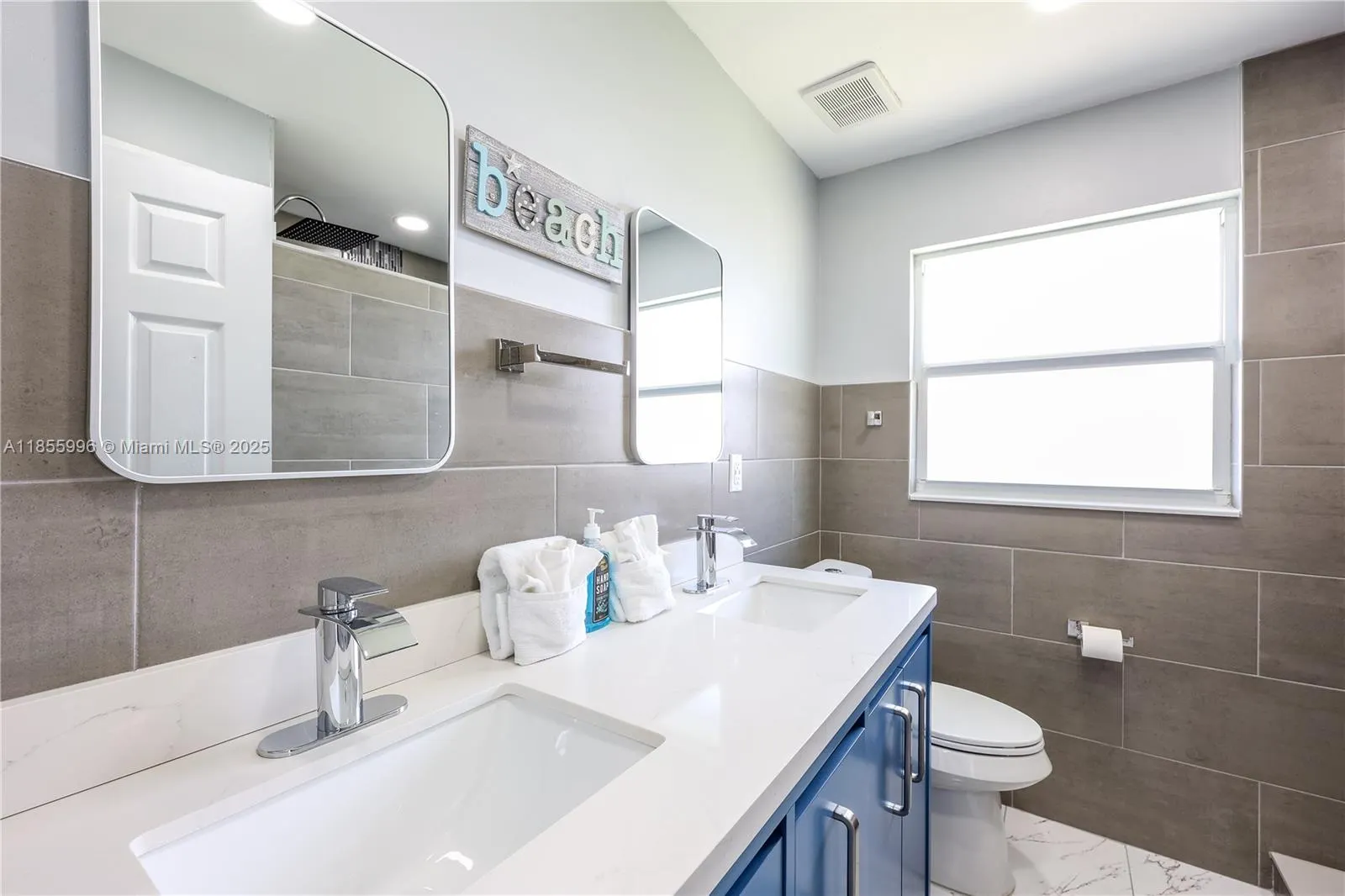 3505 SE 16th Place