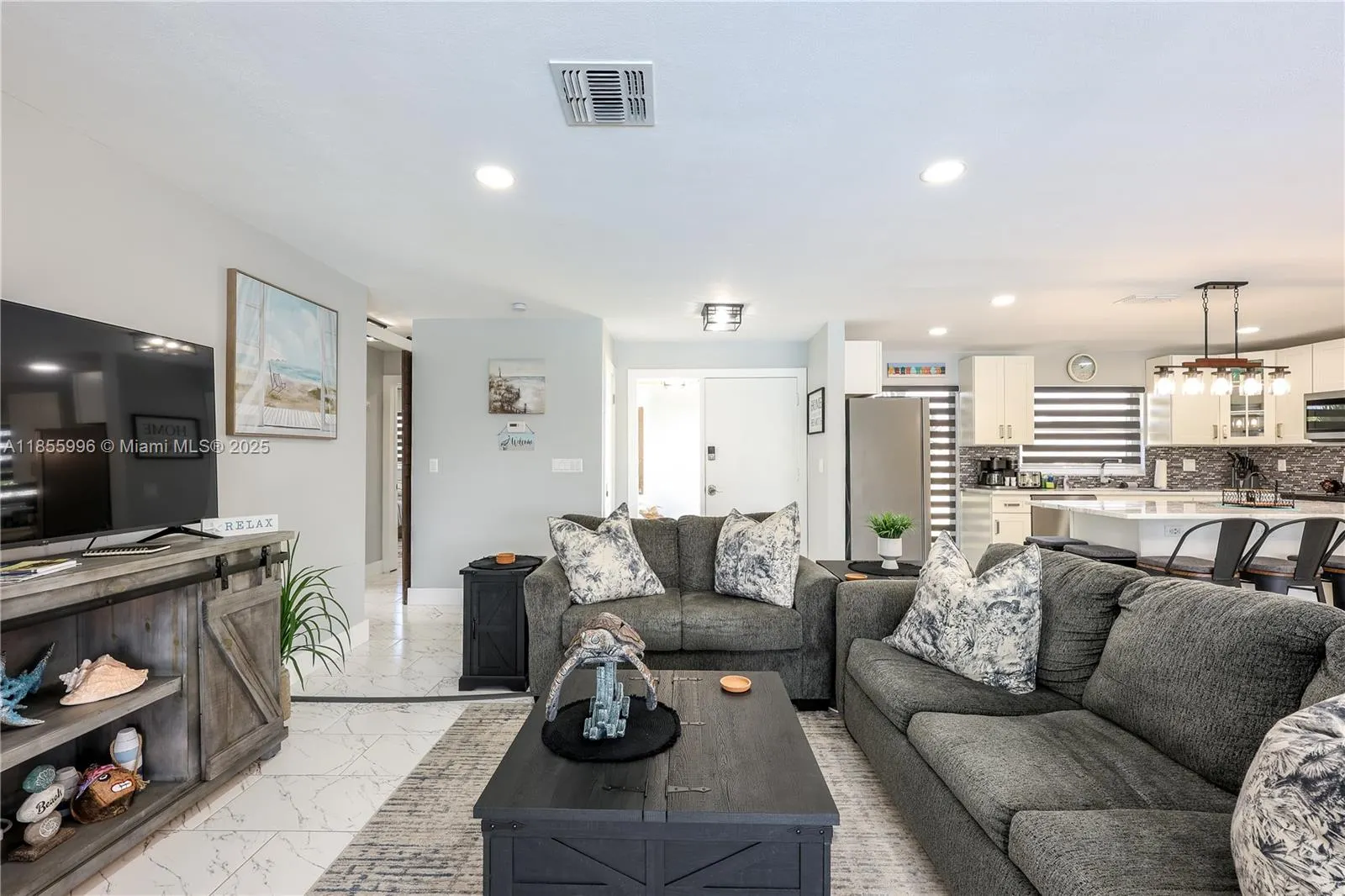 3505 SE 16th Place