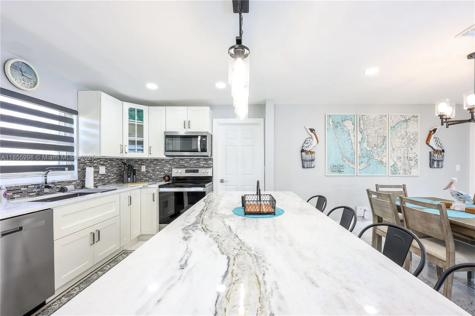 3505 SE 16th Place