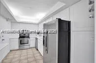 10185 Collins Ave, #818