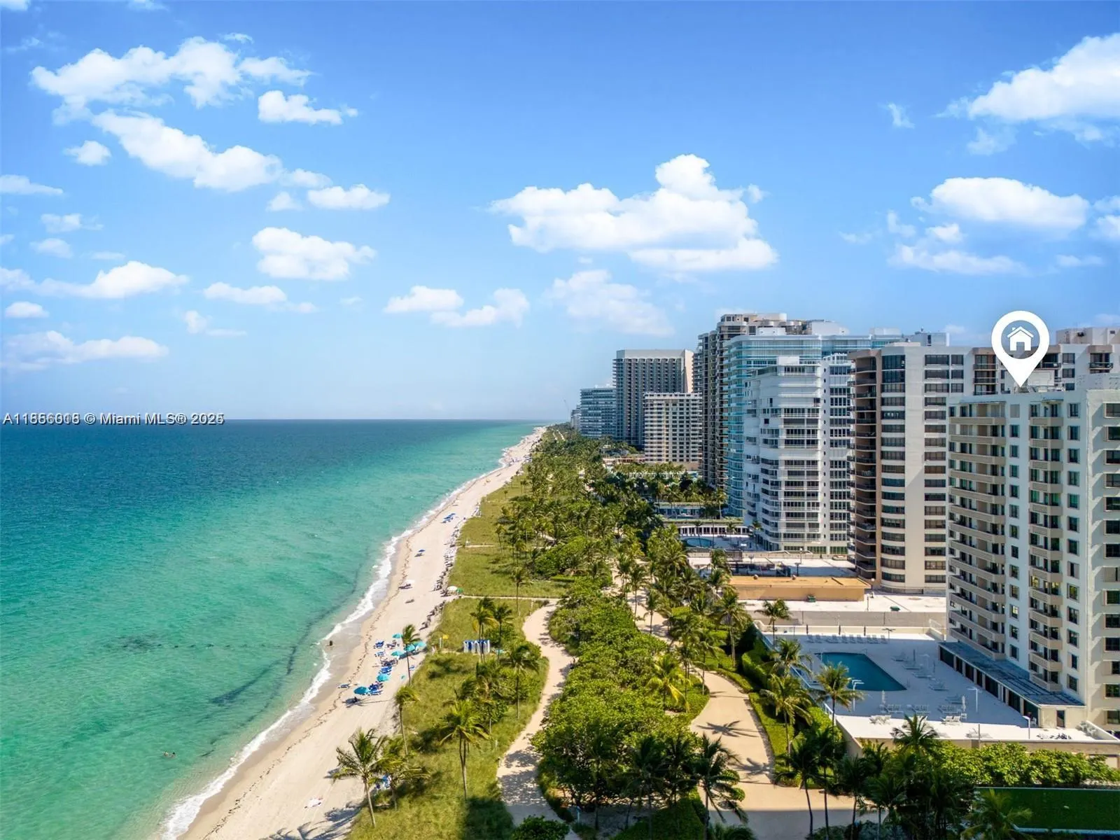 10185 Collins Ave, #818