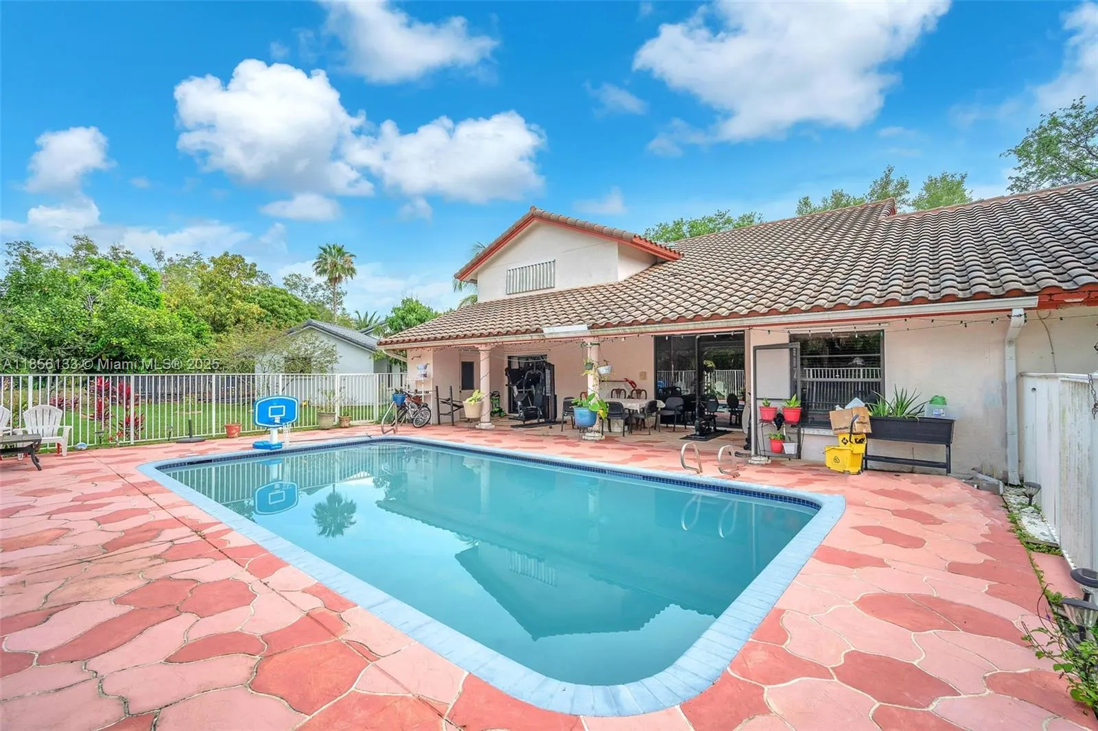 1891 NW 108th Ave