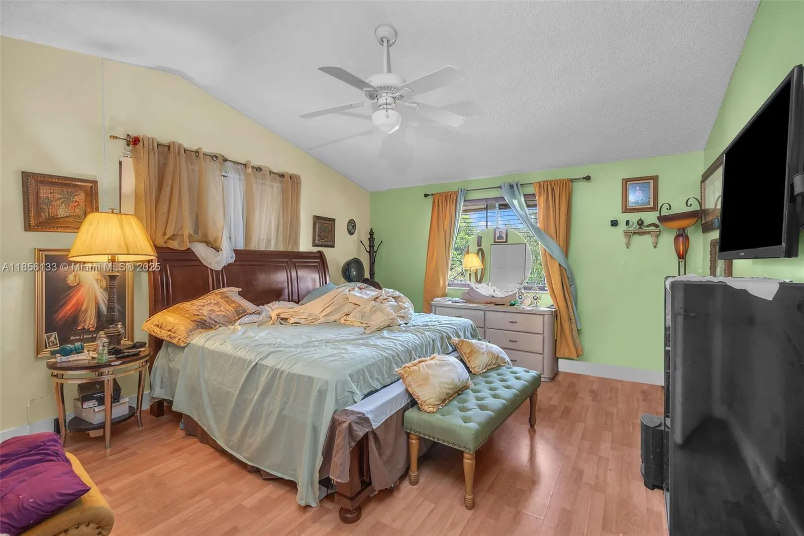 1891 NW 108th Ave