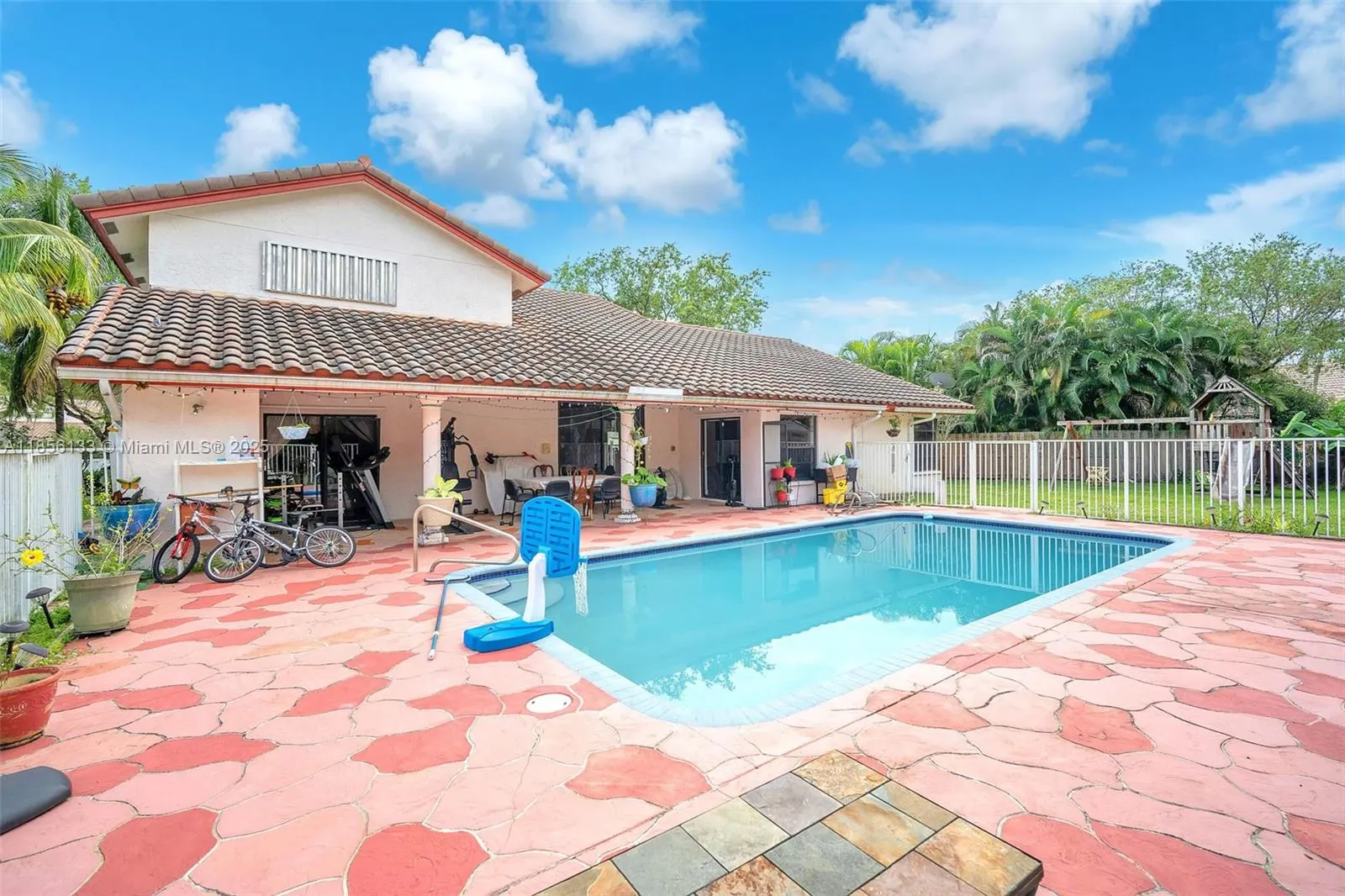 1891 NW 108th Ave