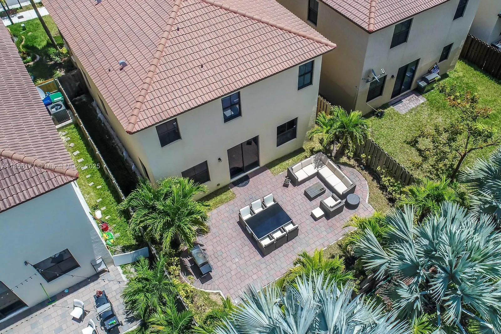 8868 NW 101st Pl