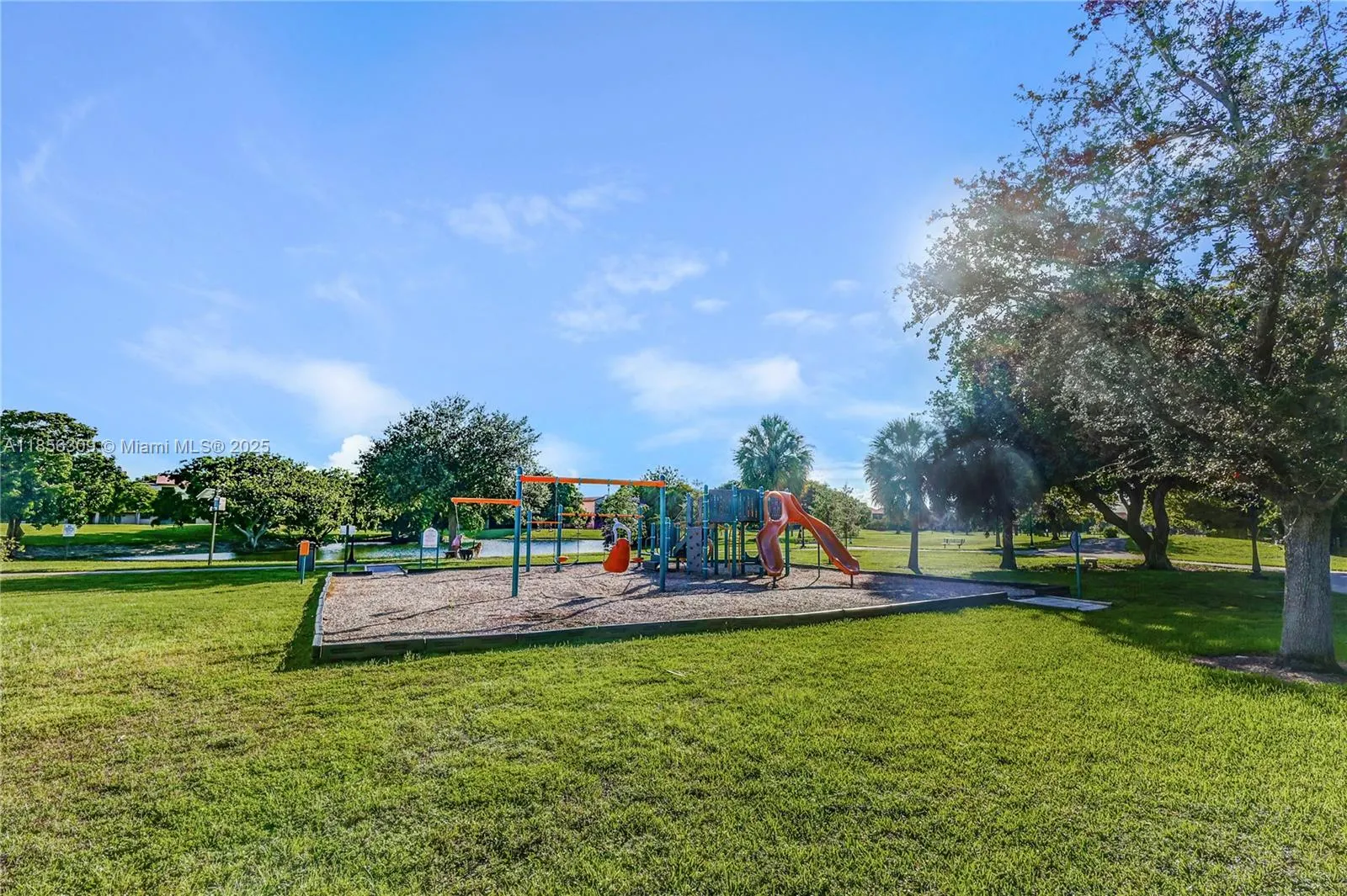 10077 NW 5th Ter, #10077