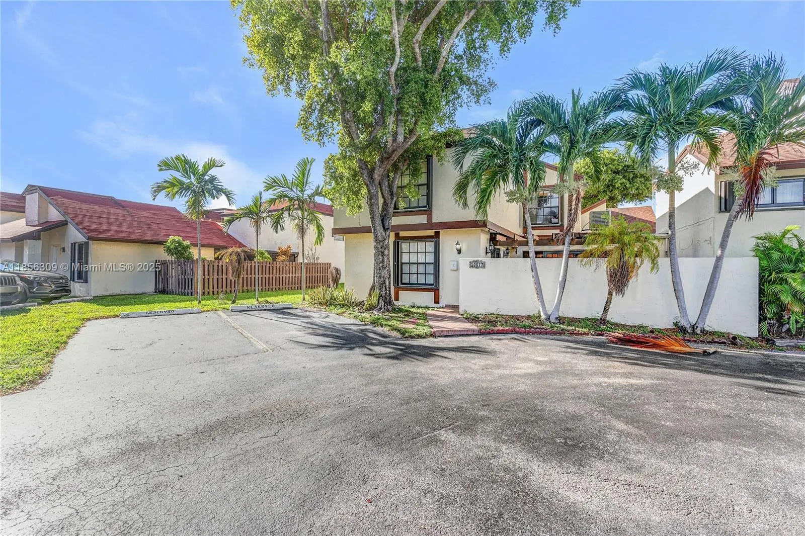 10077 NW 5th Ter, #10077