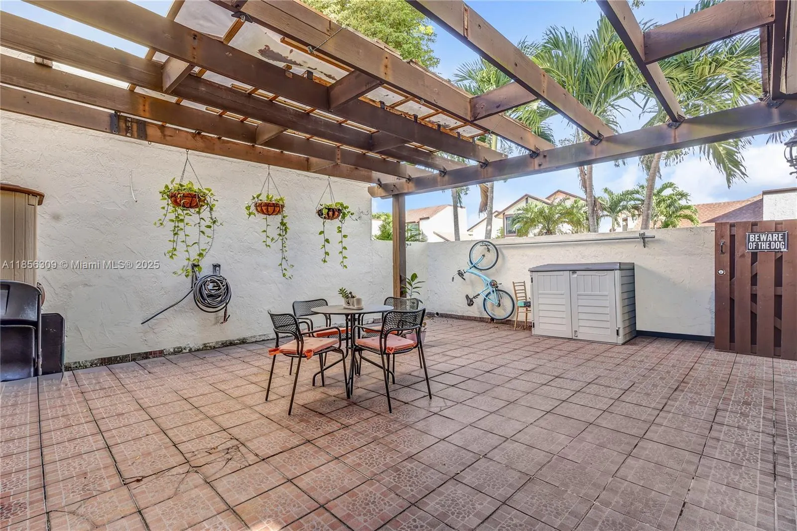 10077 NW 5th Ter, #10077