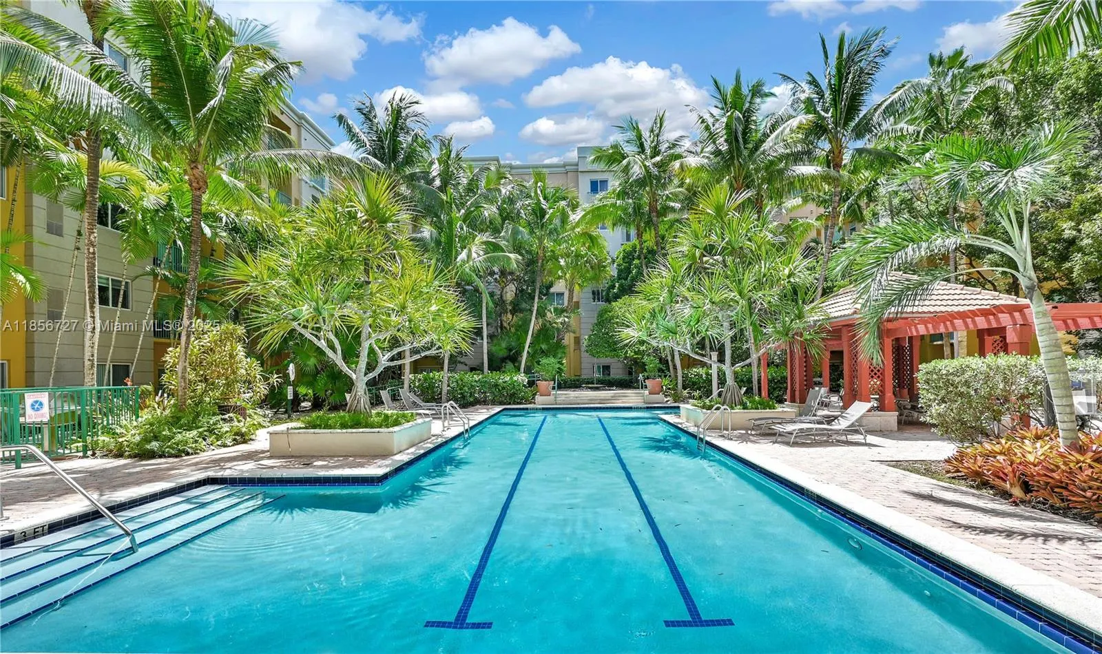 6001 SW 70th St, #127