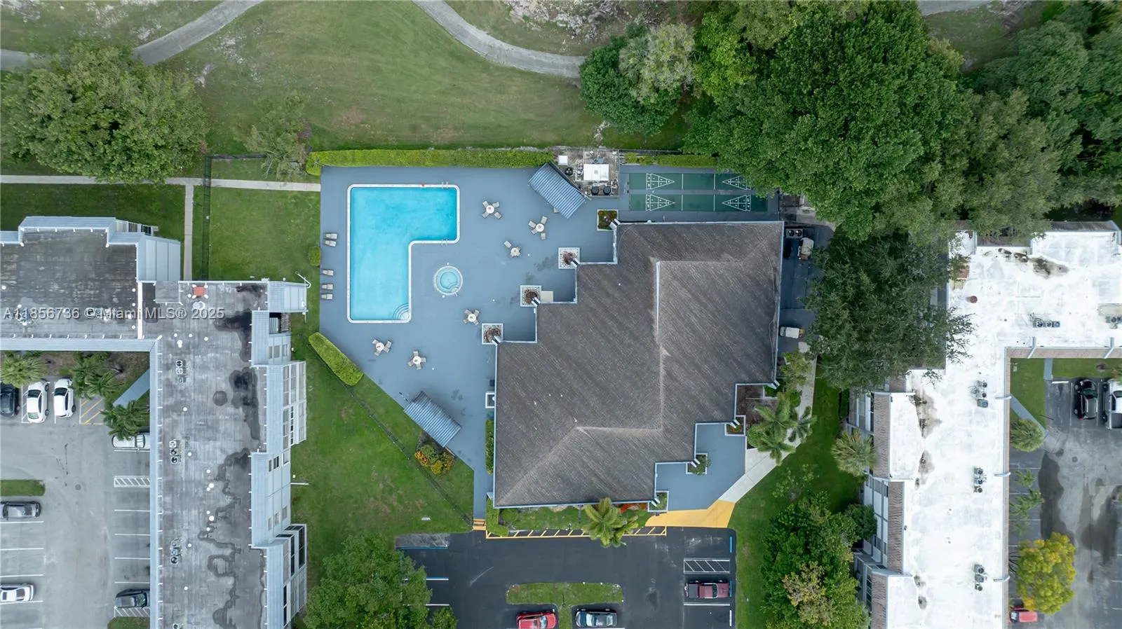 8321 Sands Point Blvd, #D205