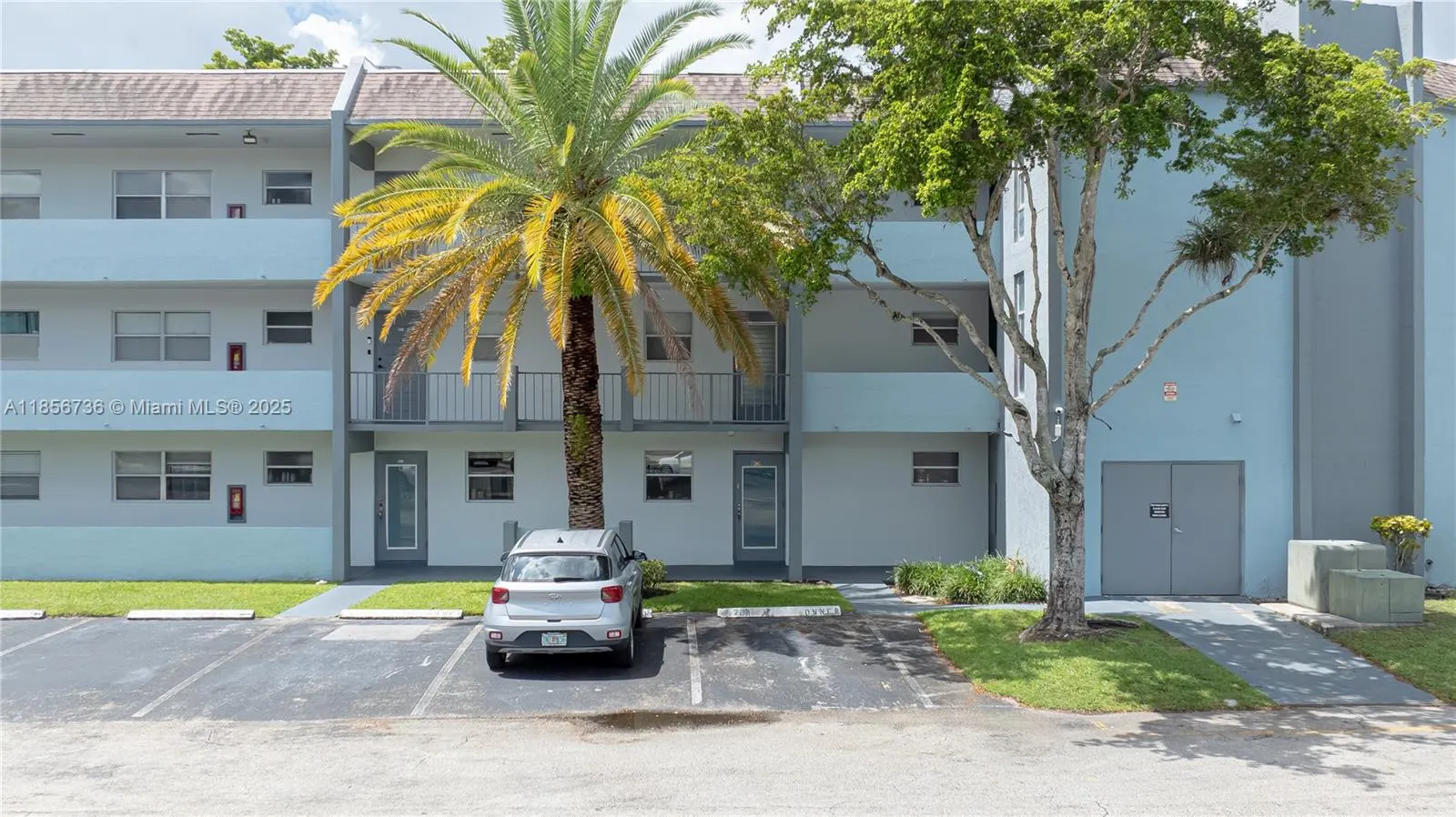 8321 Sands Point Blvd, #D205