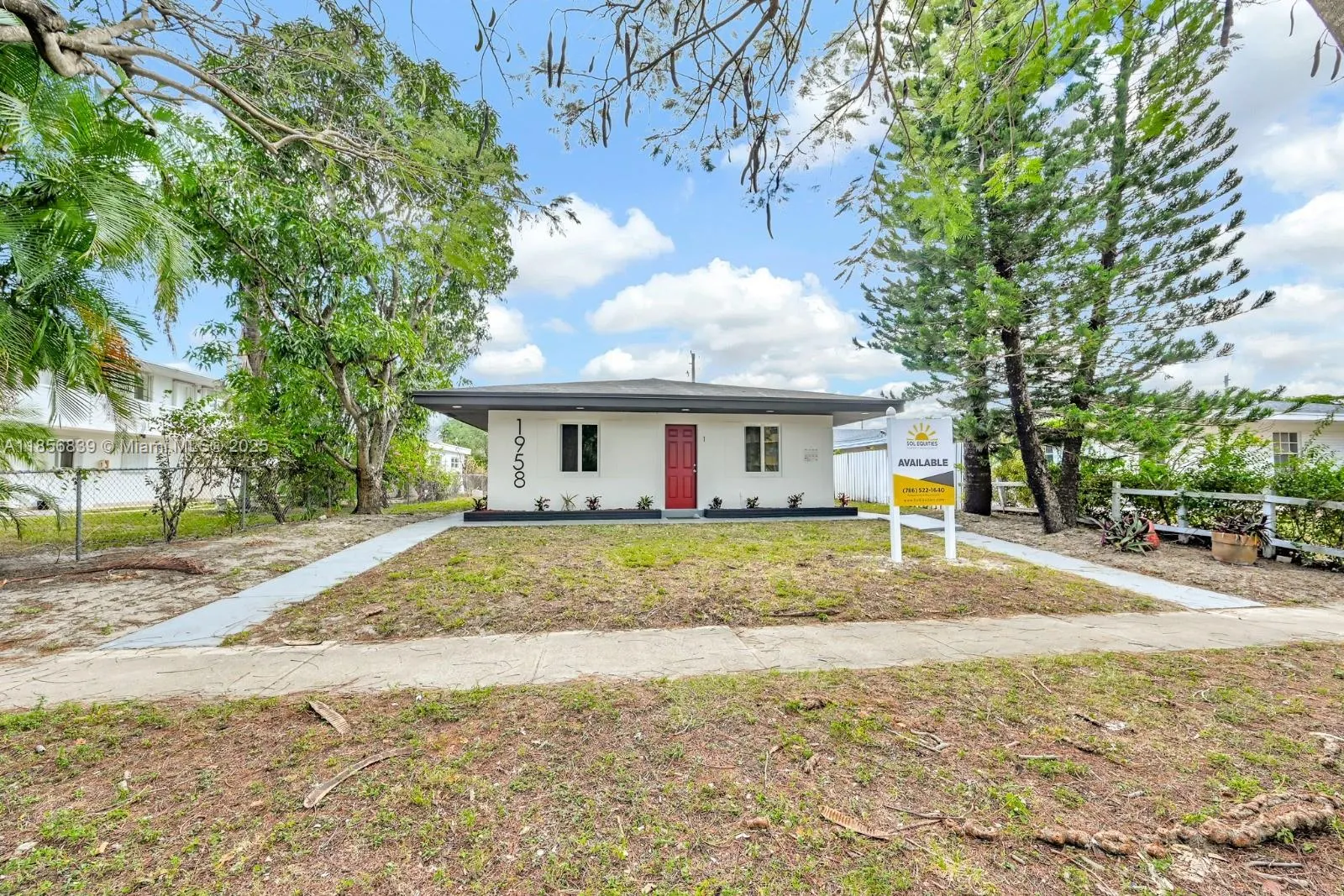 1958 NE 172nd St