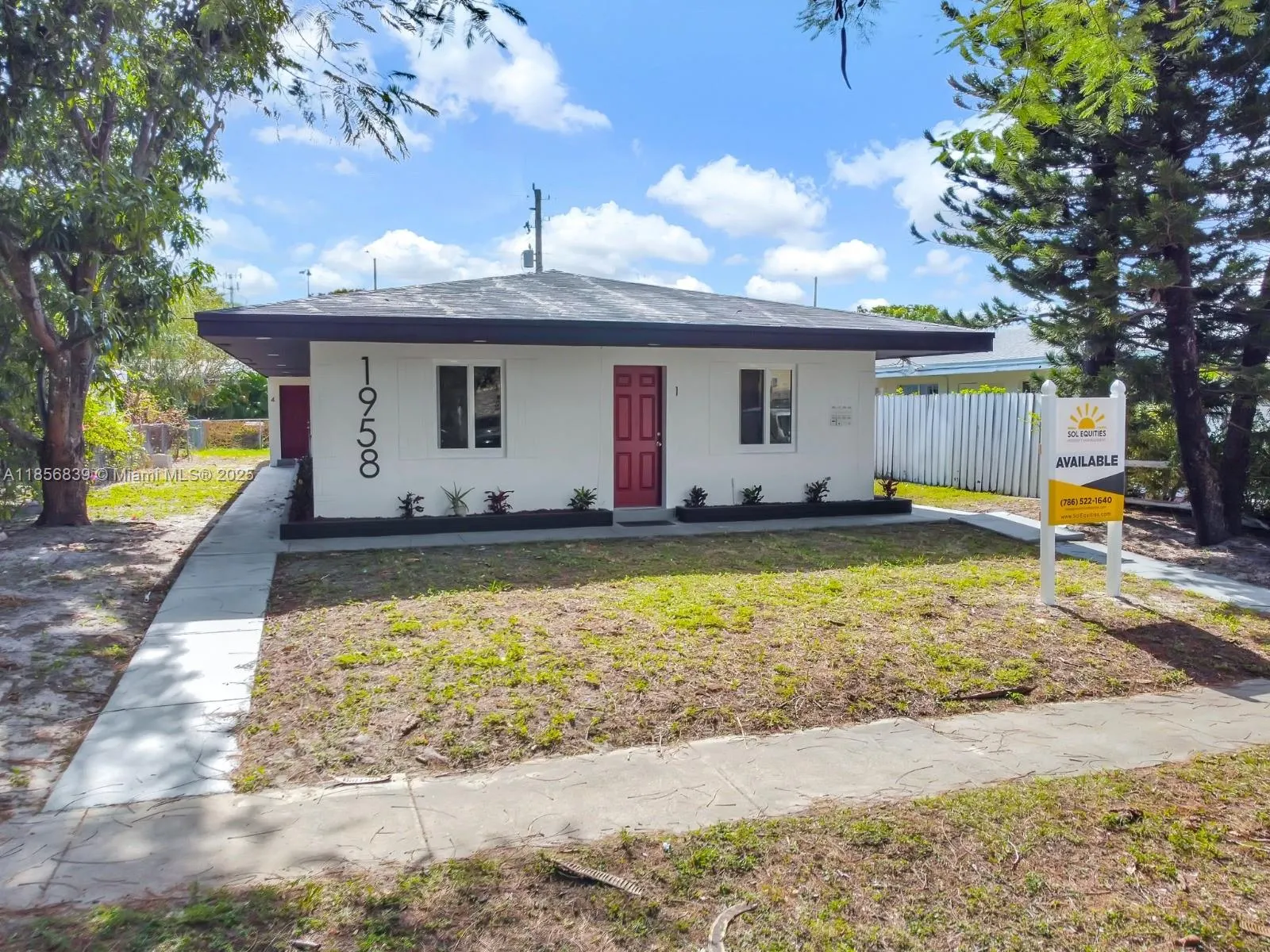 1958 NE 172nd St