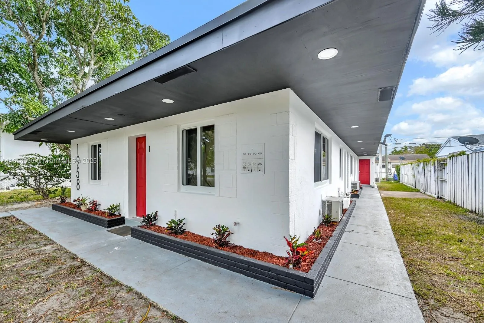 1958 NE 172nd St