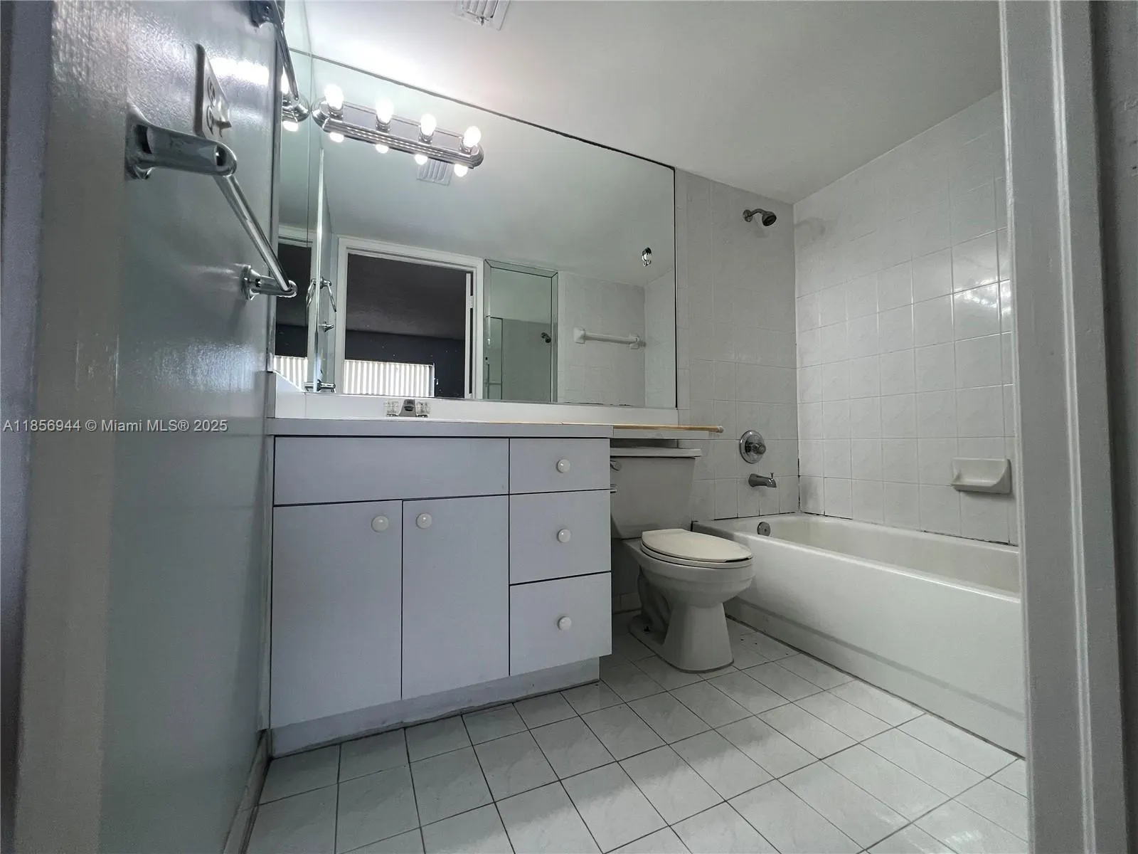 511 NW 82nd Ave, #413