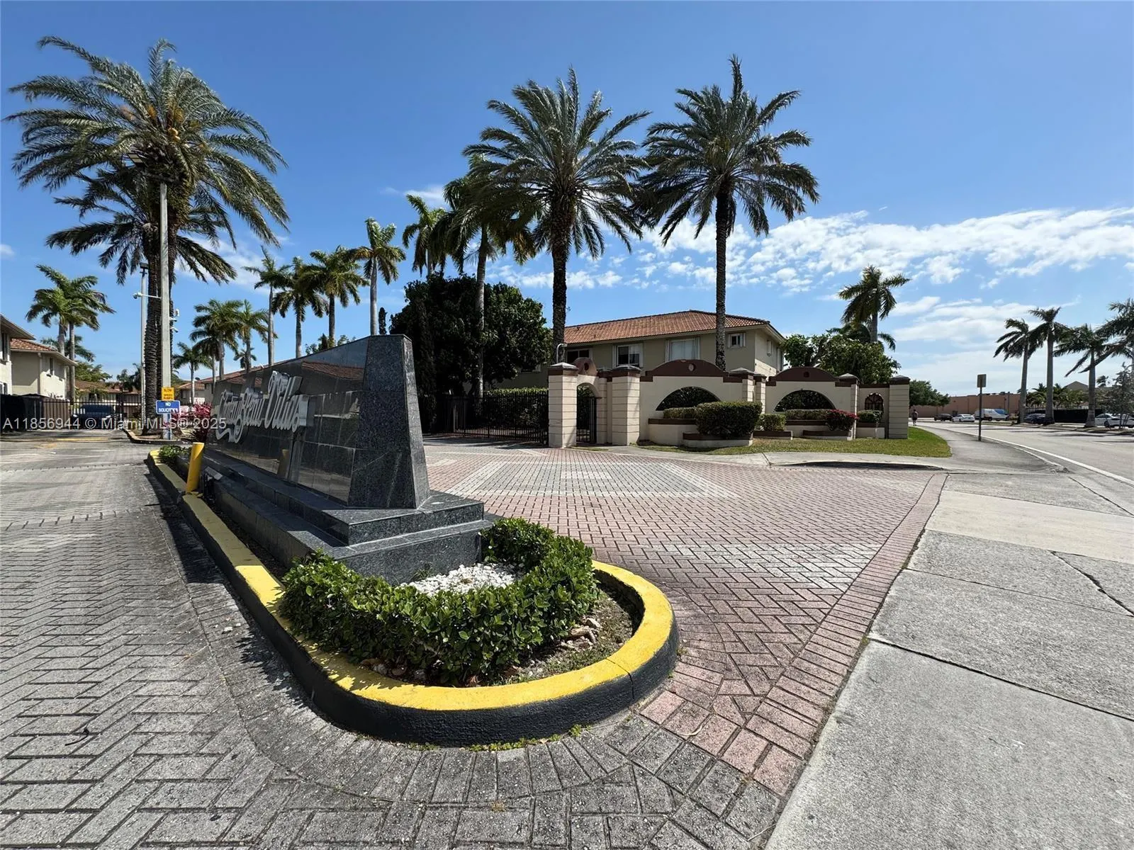 511 NW 82nd Ave, #413