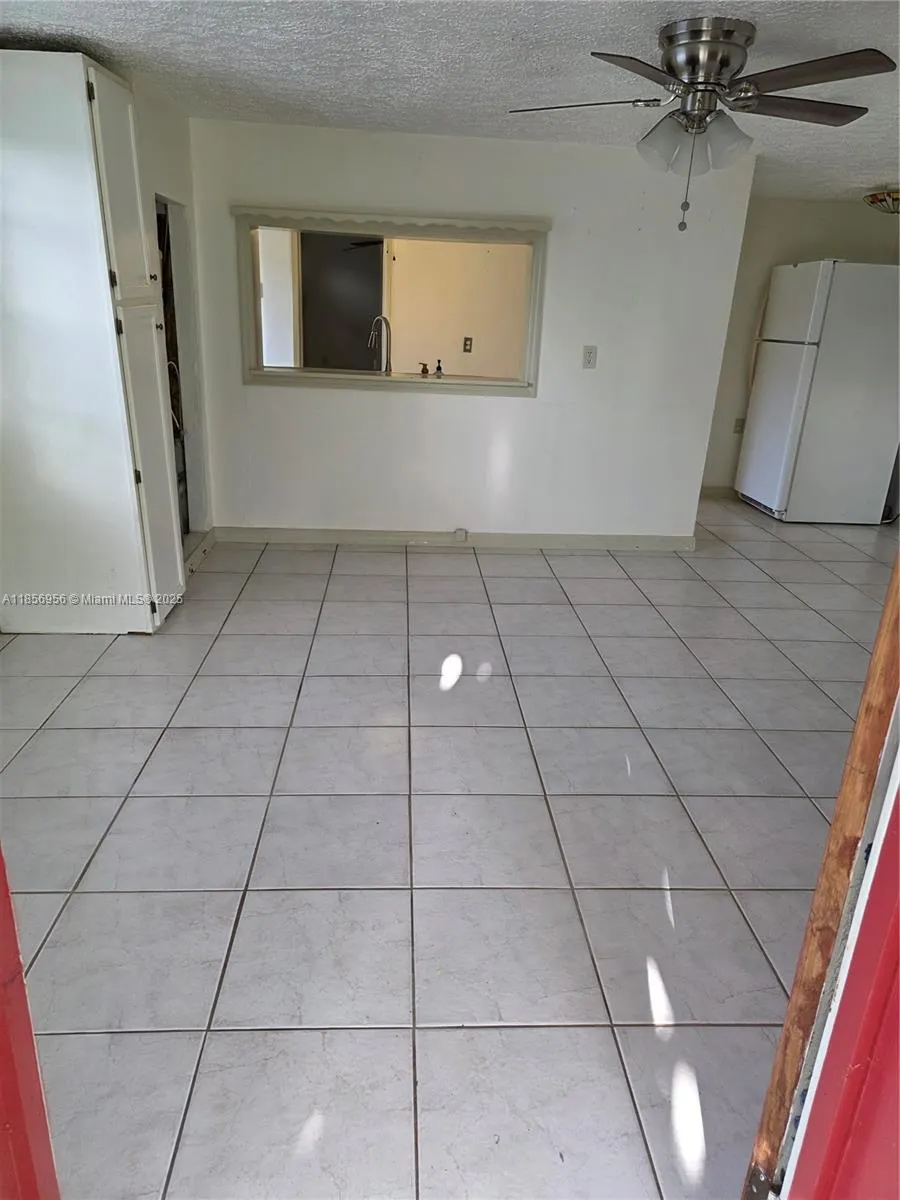4321 Kirby Loop Road, #2