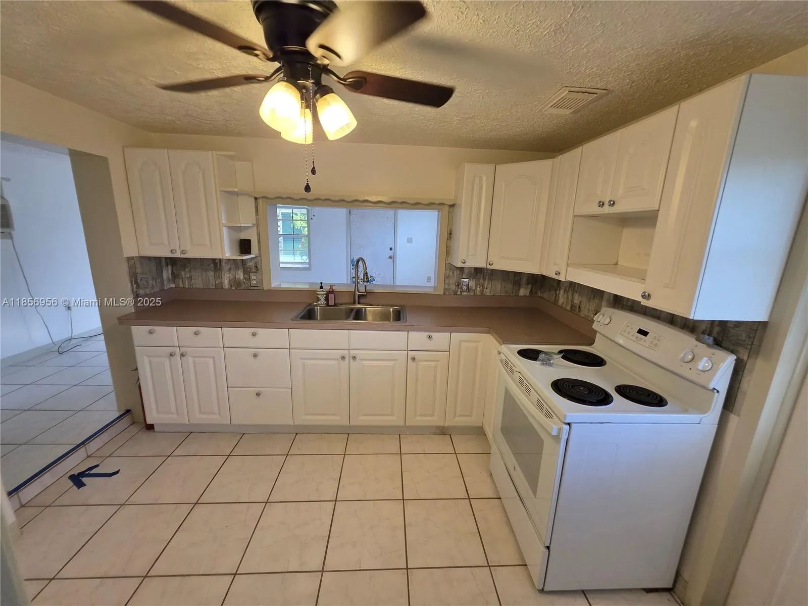 4321 Kirby Loop Road, #2