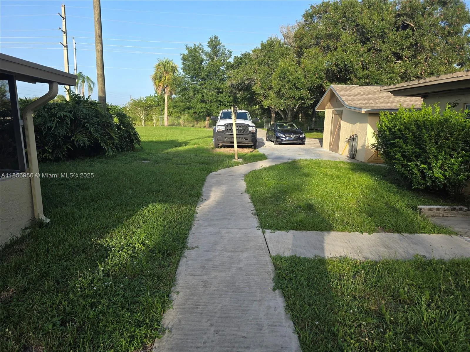 4321 Kirby Loop Road, #2