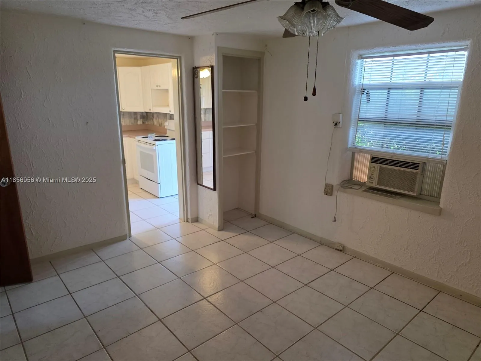 4321 Kirby Loop Road, #2